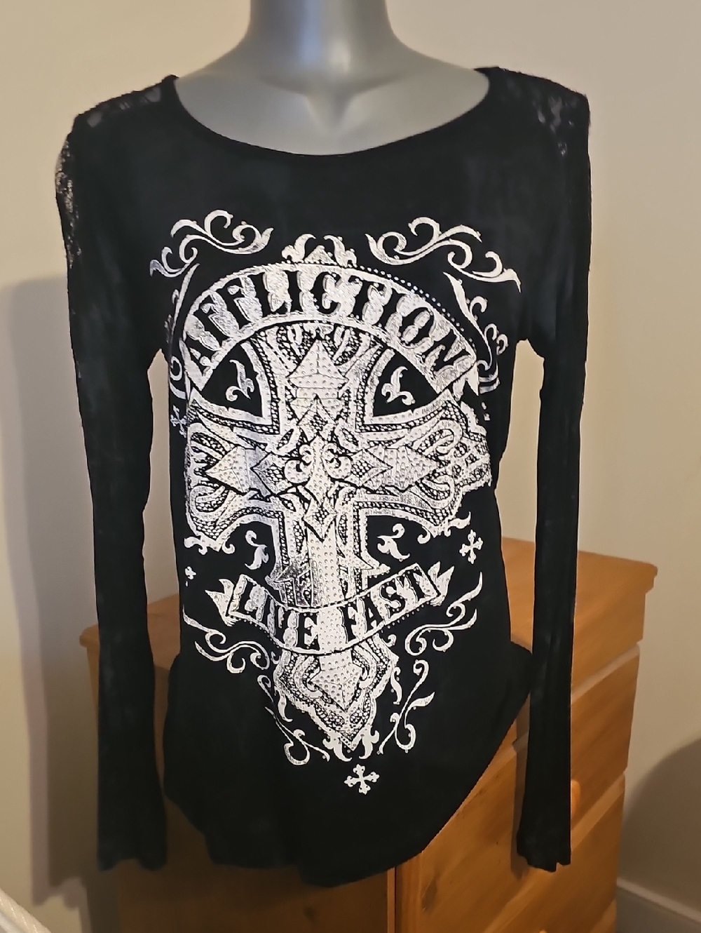 Affliction Women's Black Long-Sleeve Graphic Top - Live Fast Cross
